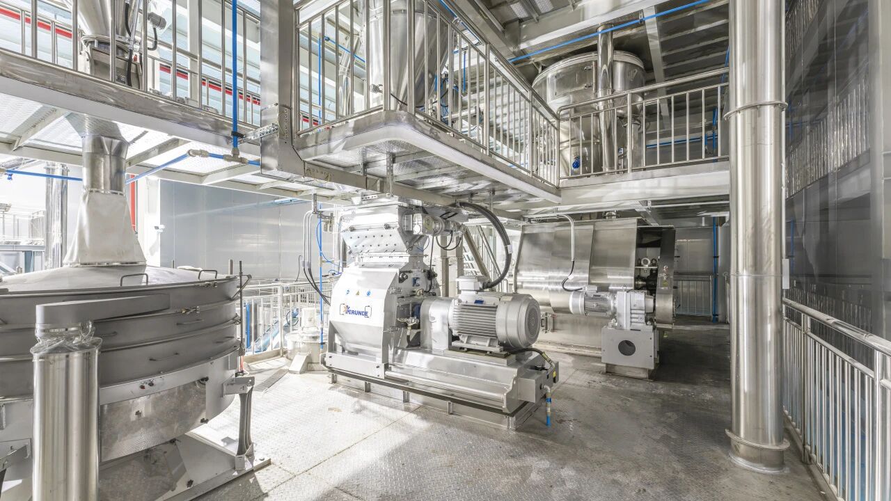 1760162146724961.jpg 1760162146724961.jpg